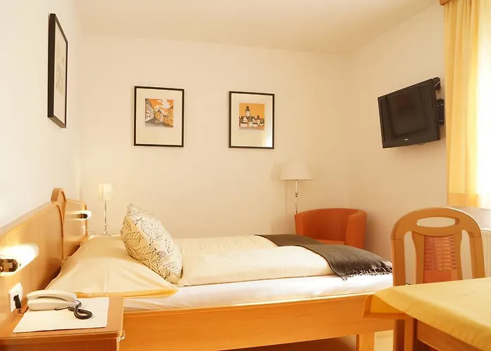 Zum Goldenen Engel - Fam. Ehrenreich 3*