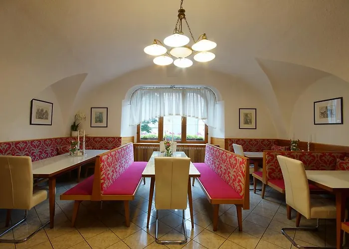 Hotel Zum Goldenen Engel - Fam. Ehrenreich 3*