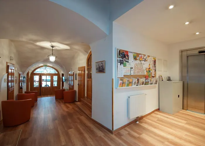 Zum Goldenen Engel - Fam. Ehrenreich Hotel