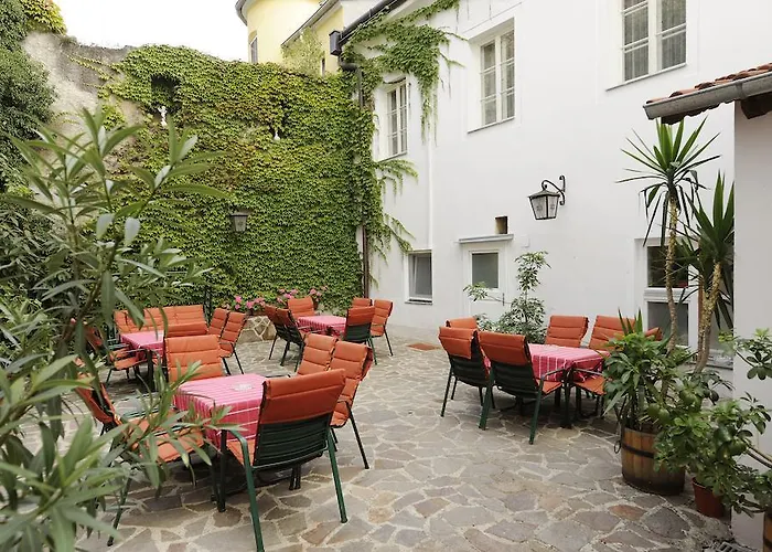 Zum Goldenen Engel - Fam. Ehrenreich 3*